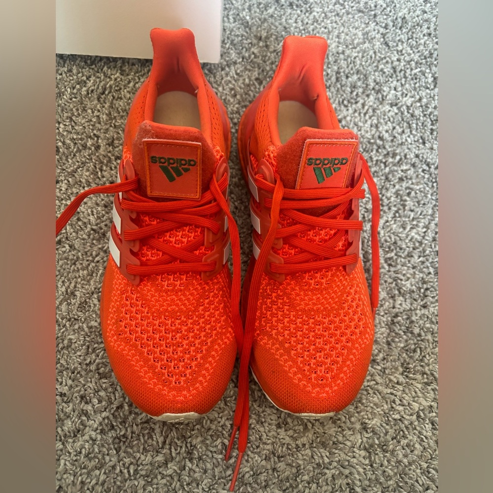 ** ADIDAS ULTRABOOST NCAA 1.0 MIAMI